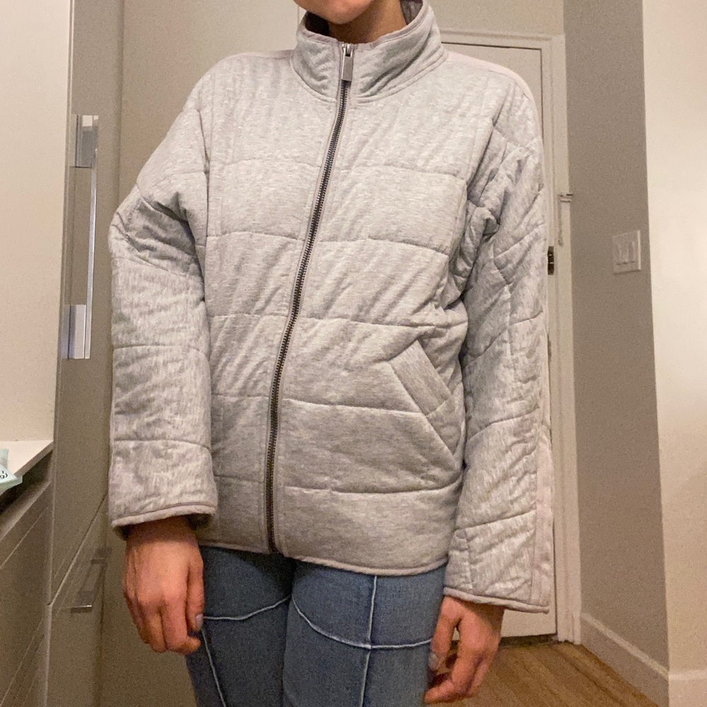 Calista (L) - Grey puffer, cozy, cute and warm!